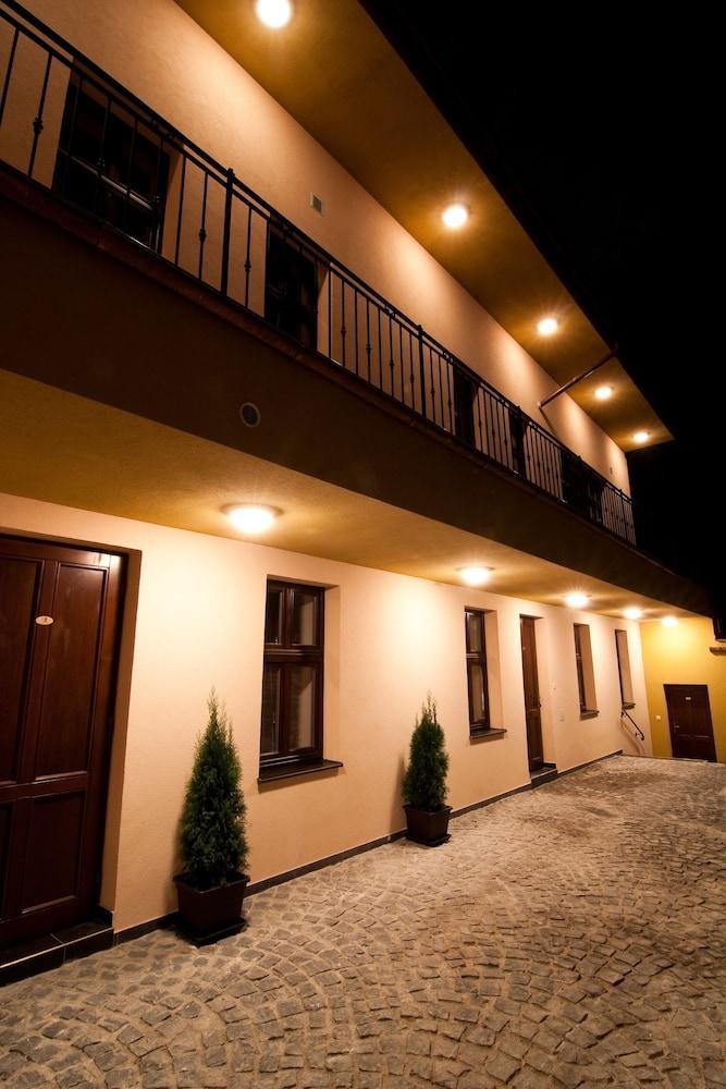 Garni Virgo Bratislava